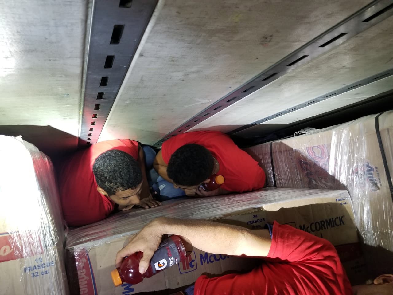 Los agentes fronterizos determinaron que todos habían ingresado a un territorio estadounidense de forma ilegal.