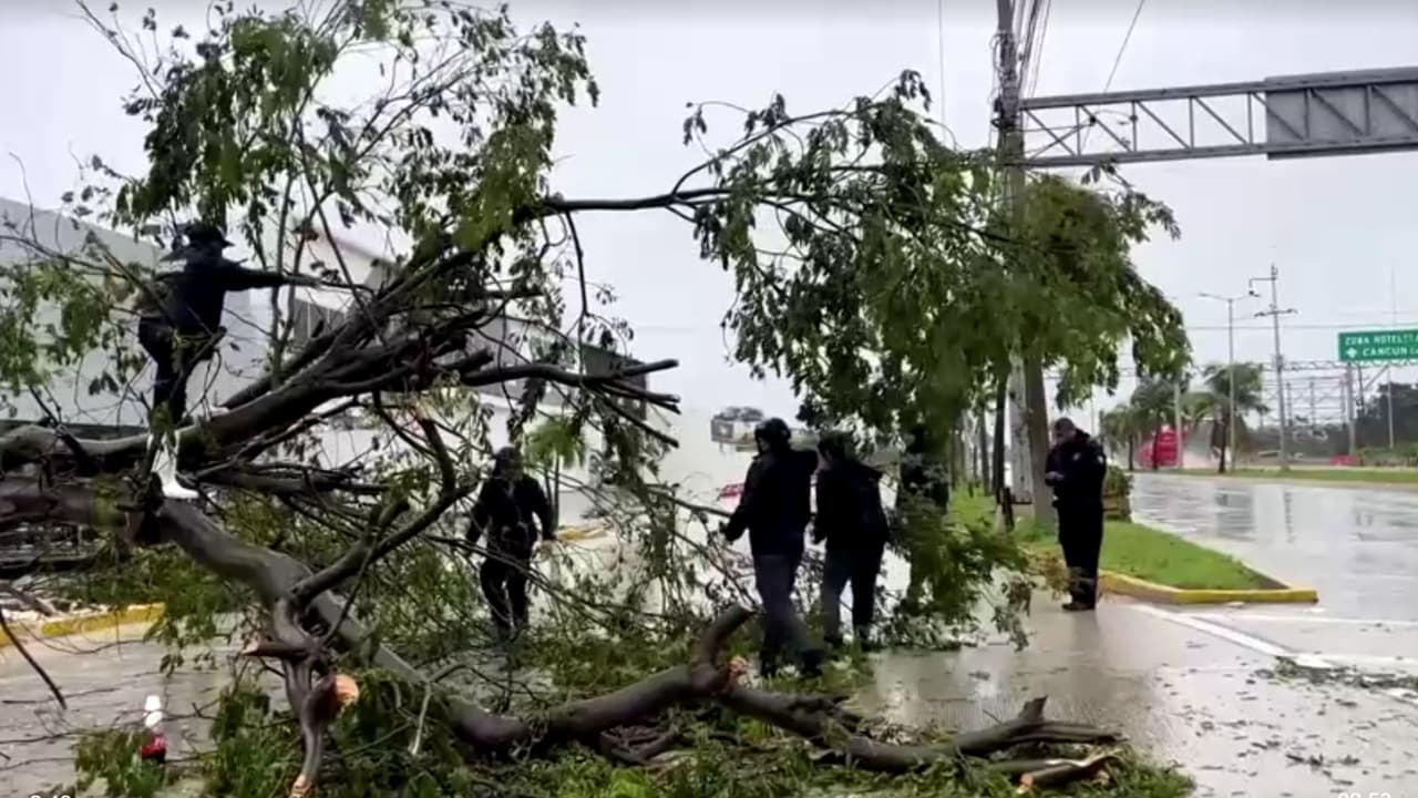 Helene deja estela de destrucción en México y Cuba: Florida se prepara para lo peor