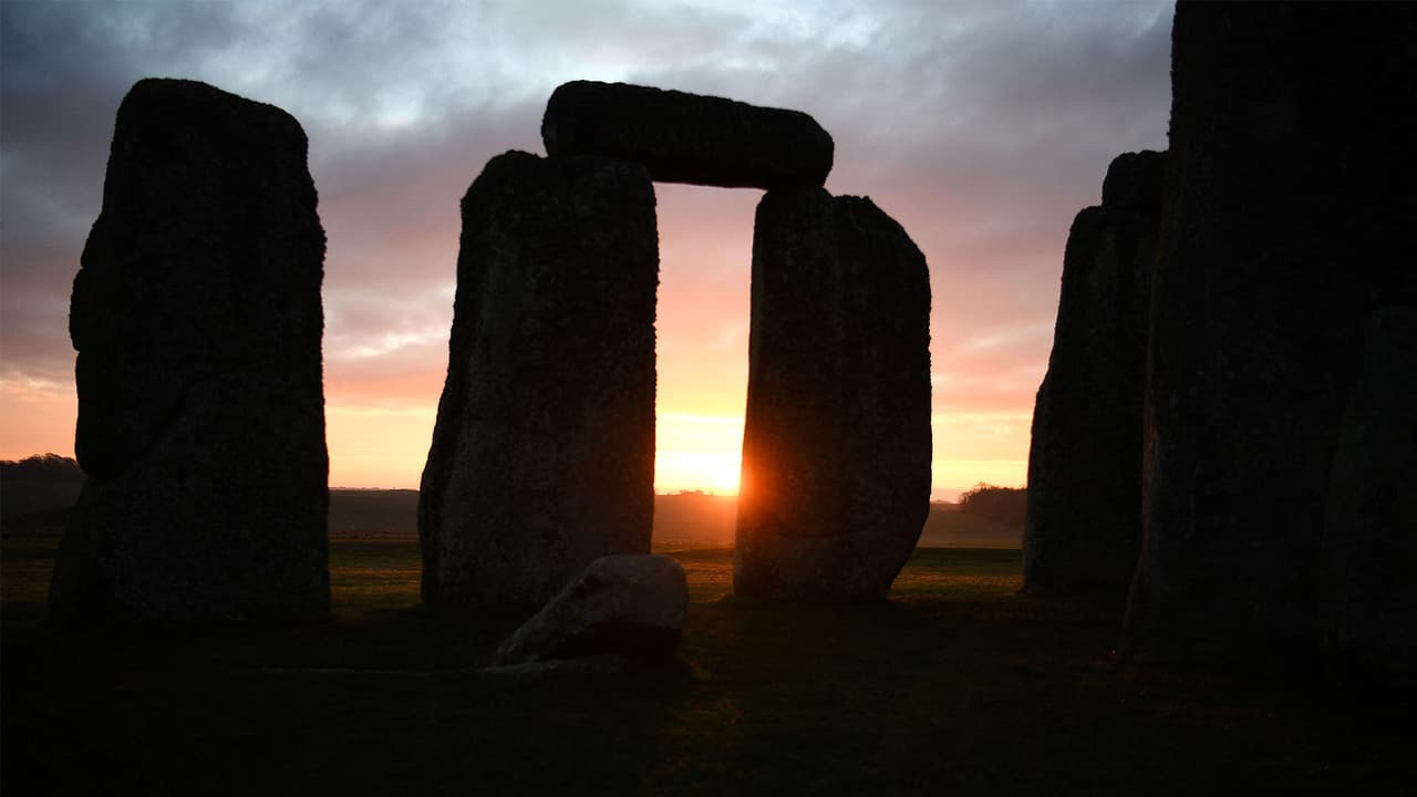 El nombre se le puso en alusión al fenómeno que se presencia en Stonhenge, en Salsbury, Reino Unido, donde los equinoccios coinciden con las estructuras de piedra ancestrales.