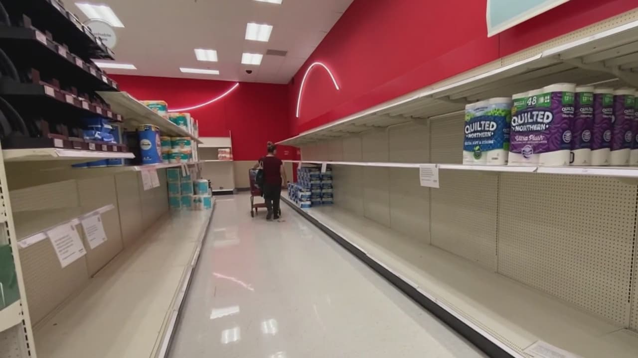 Supermercados en Arizona implementan sus medidas de seguridad ante el aumento en casos de coronavirus