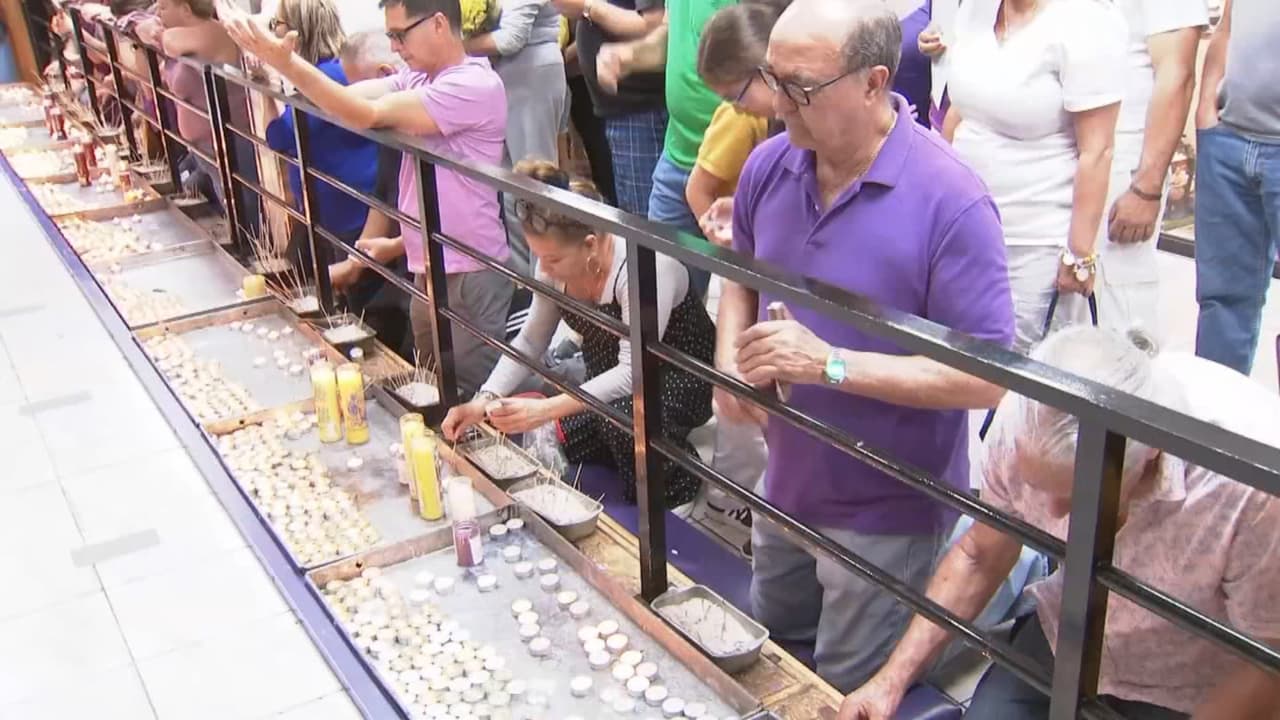 Muchos fieles incluso le han puesto el nombre de Lázaro a sus hijos, para que el santo los cuide durante sus vidas.