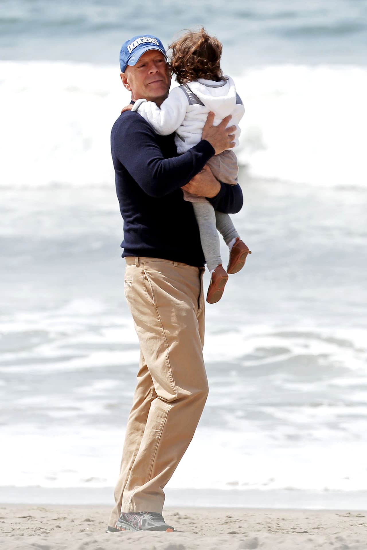 Bruce Willis en su papel de papi consentidor.