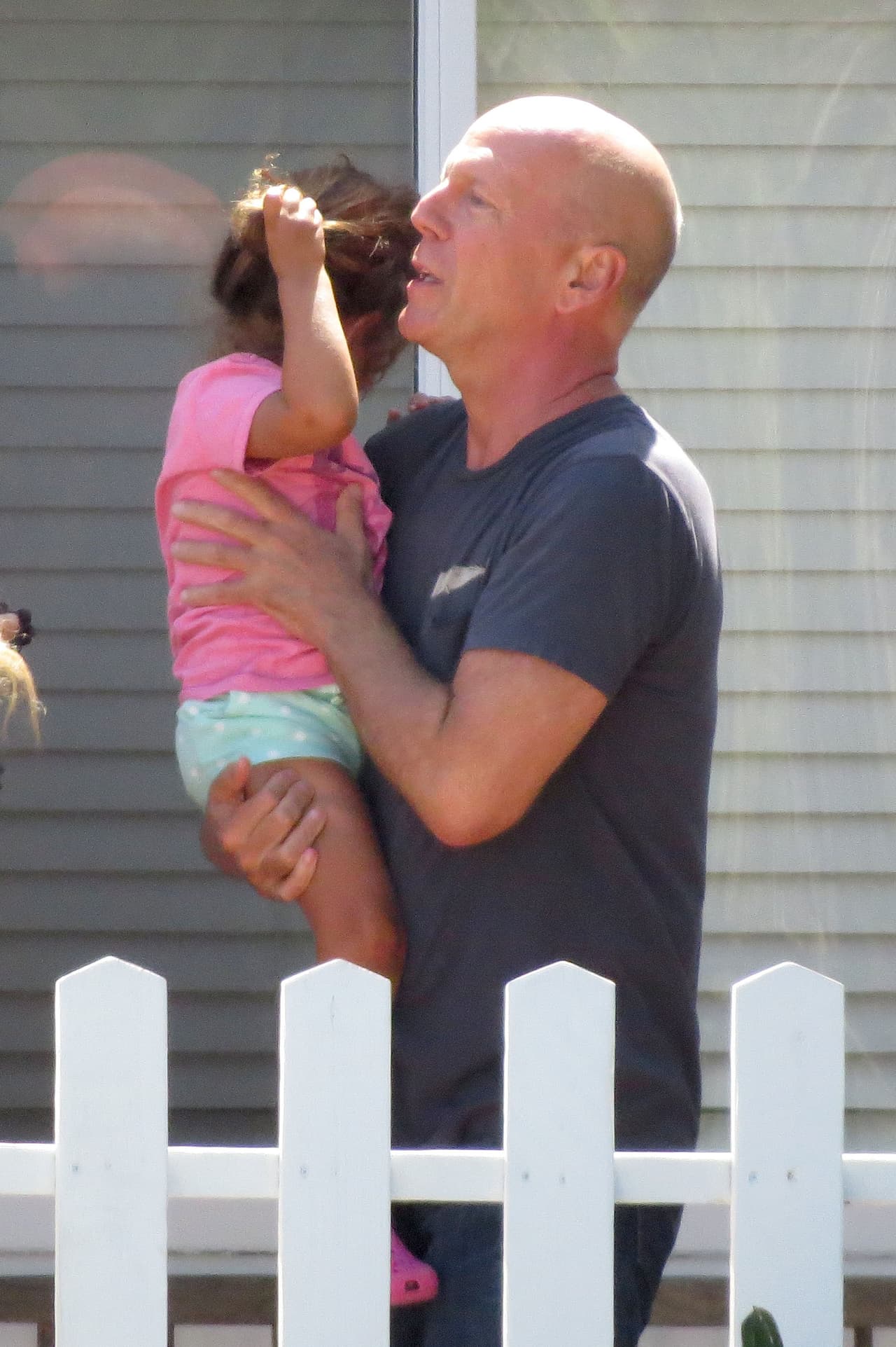 Nos derrite con tanta ternura.