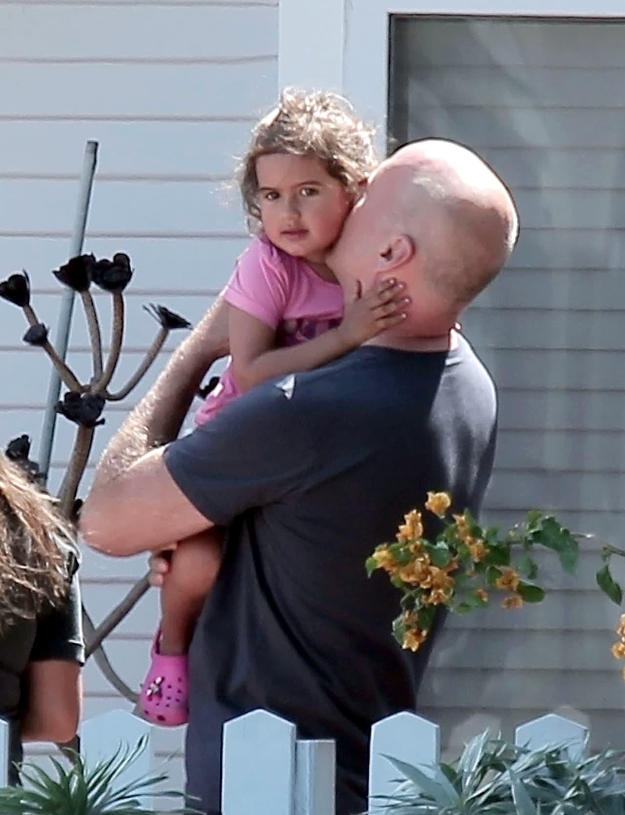 El actor la llevó a su nuevo set de grabación.