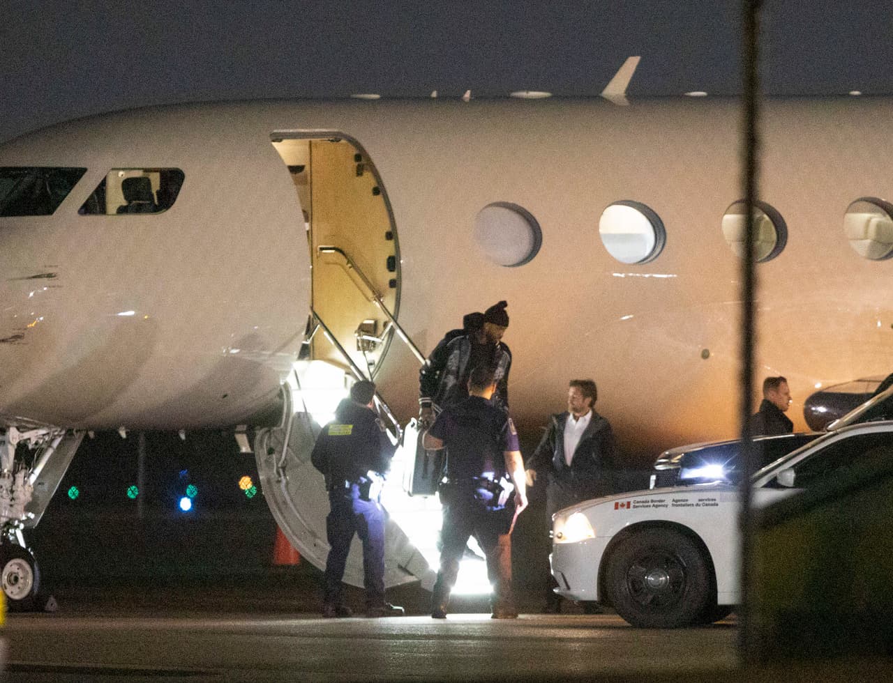 Se desconoce si algún miembro de la familia Kardashian llegó al lugar, pero Kris Jenner externó sus condolencias a través de Instagram.
<br>