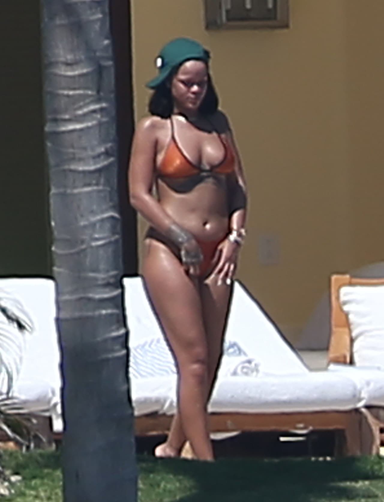Rihanna pasó unos días de descanso en Casa Aramara, un condominio de lujo en Puerto Vallarta, México.