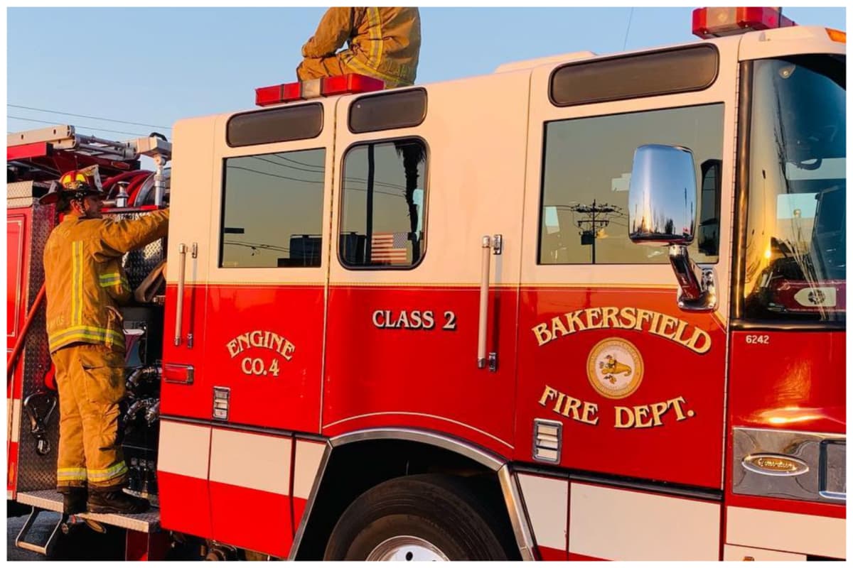 A pesar de que las dos personas recibieron heridas leves fueron trasladados a un hospital cercano.