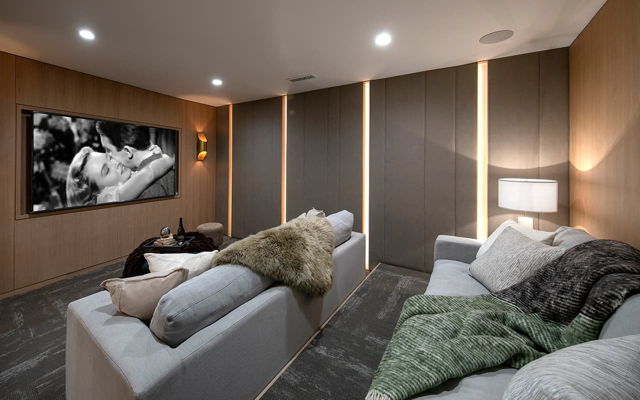 La comodidad es un distintivo de la nueva casa del matrimonio Bieber Baldwin.