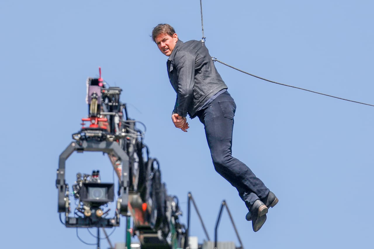 Tom Cruise terminará de filmar 'Misión Imposible 6' para enfocarse en 'Top Gun: Maverick'.