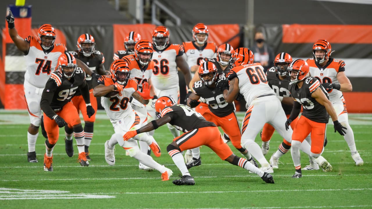 Los Cincinnati Bengals se quedan cortos y caen 30 - 35 frente a los Cleveland Browns.