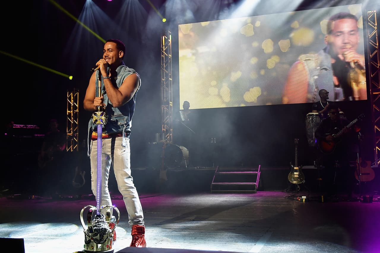 Es fan de Romeo Santos.