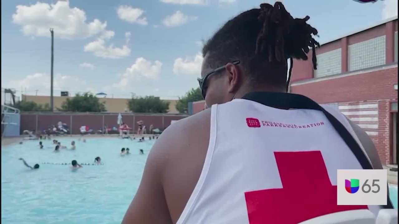 📹 El Departamento de Parques y Recreación de Filadelfia comenzó a abrir las piscinas al aire libre de la ciudad.