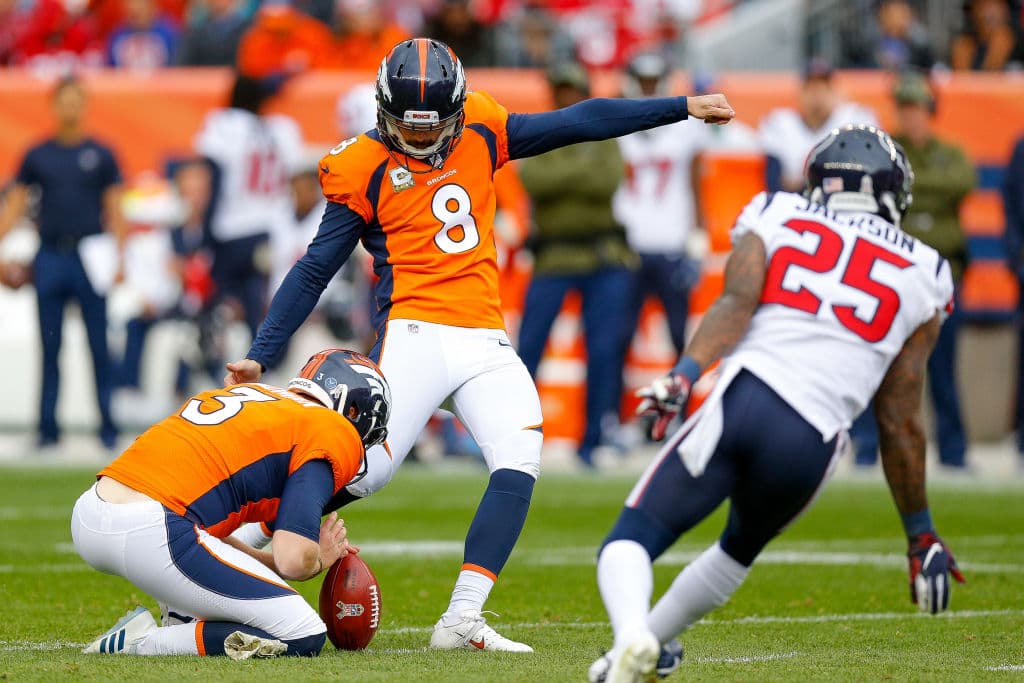 Brandon McManus pateó un intento de gol de campo de 51 yardas para buscar ganar el juego tras una serie ofensiva de 14 jugadas y que recorrió 53 yardas en 3:29 minutos.