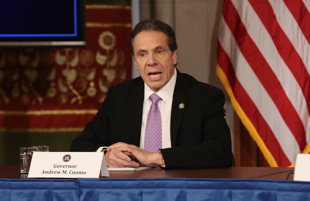Los restaurantes que actualmente se encuentran en las zonas naranjas de coronavirus de Nueva York pueden reabrir sus puertas para cenar en el interior inmediatamente, anunció la oficina del gobernador Andrew Cuomo este jueves.