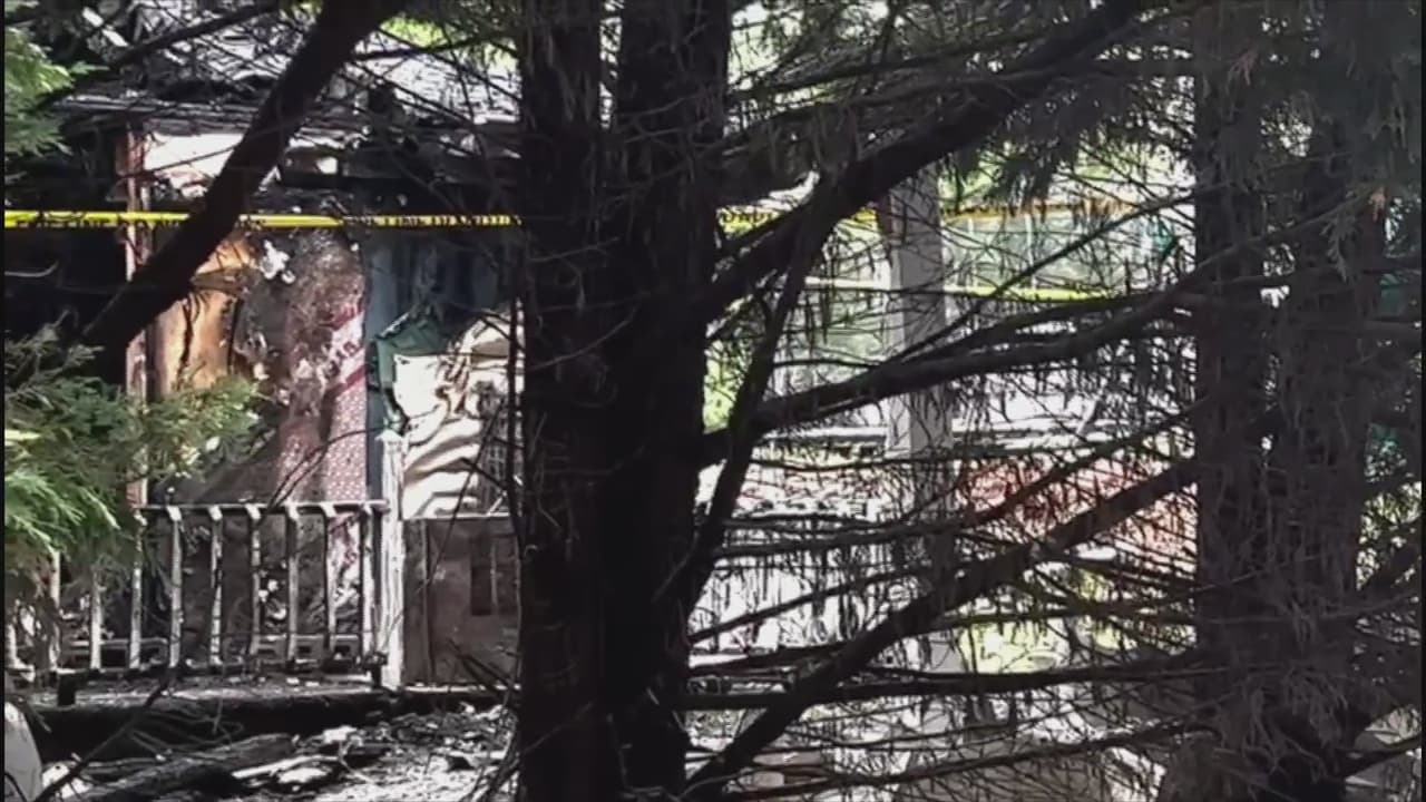 Adolescente enfrentará cargos por el incendio en el que murió su hermana de 10 años