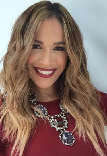 Luce ondas muy naturales como las de Karla Martínez.