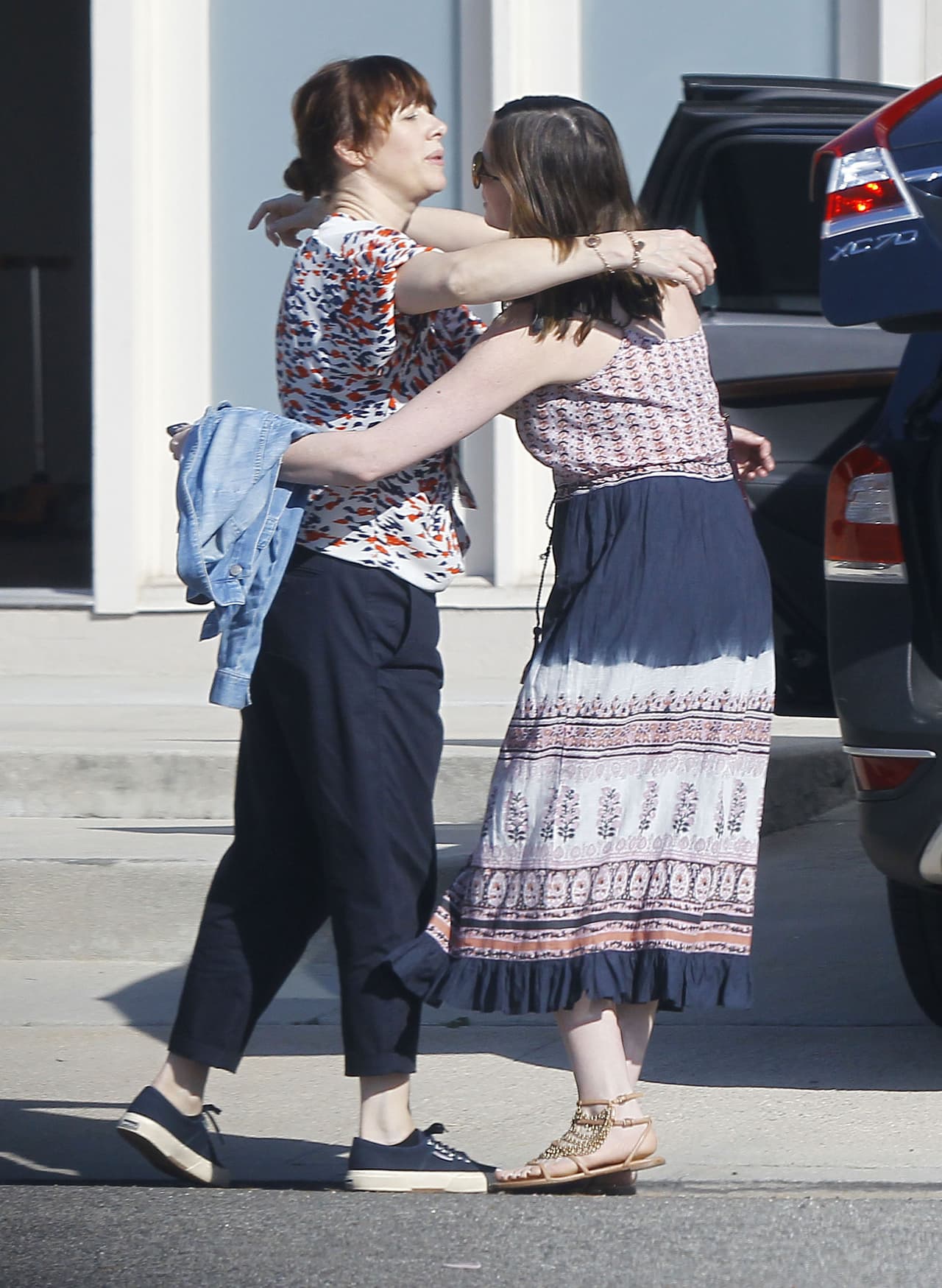 La diva fue captada en California mientras salía de una reunión con amigos.