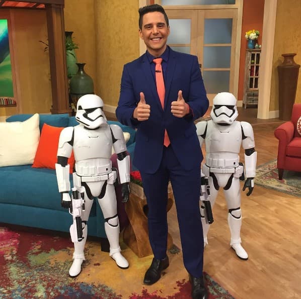 También es un gran fanático de Stars Wars.