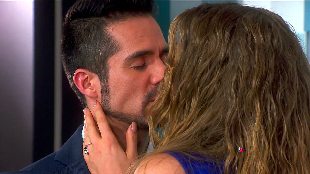 Aunque tratas de hacer todo lo posible por quererla.