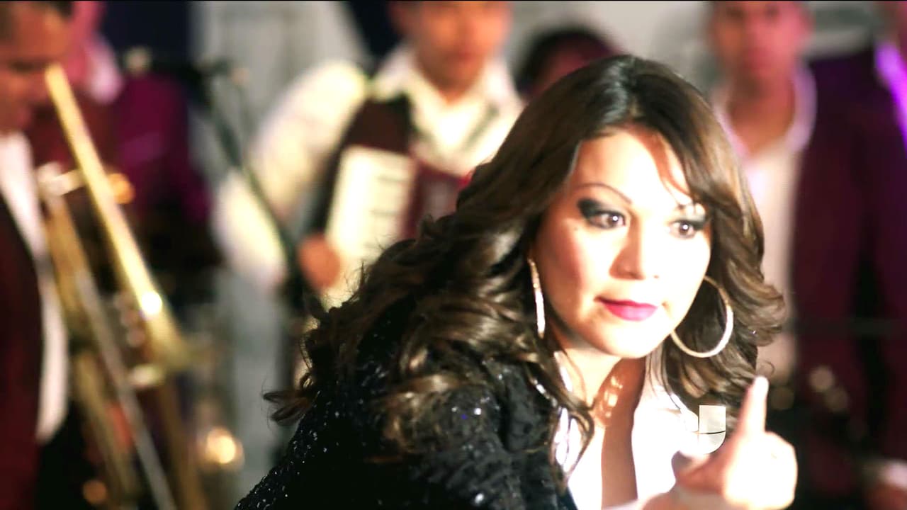 Para sorpresa de todos Jeni lo puso en su lugar con un tremendo cachetadón.