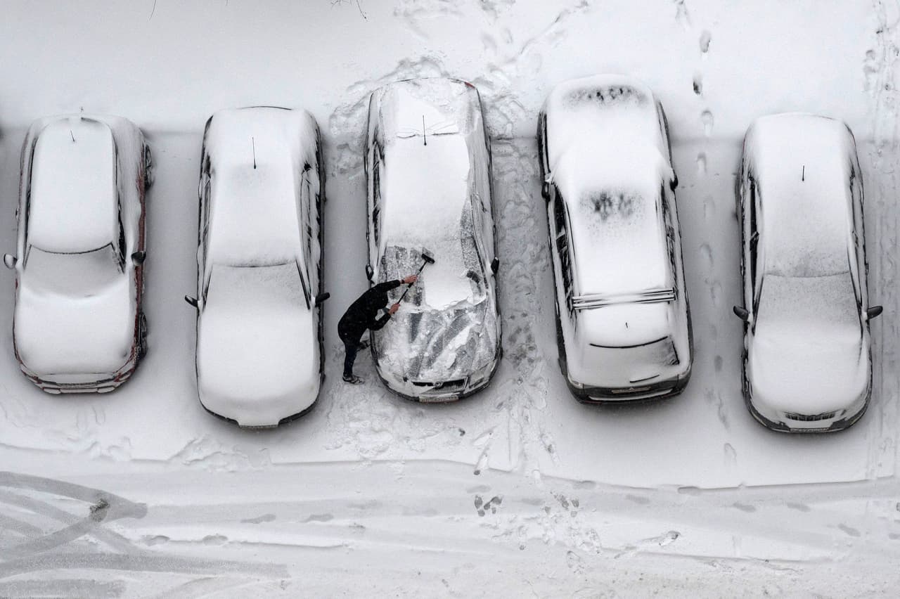 Tormenta invernal: lo que debes tener en tu carro durante una ola de frío