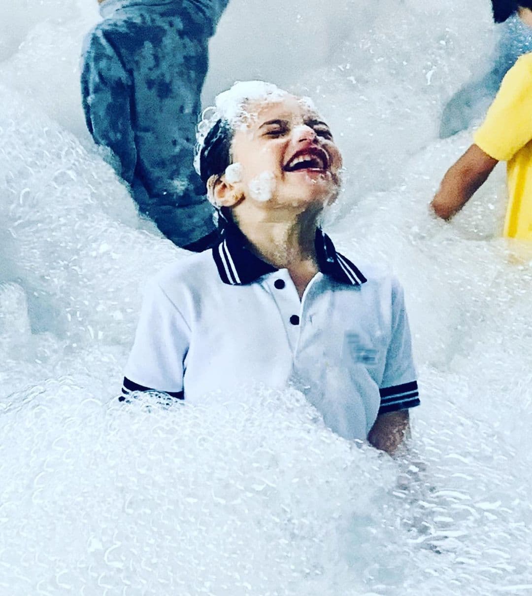 “Ella sabe que llegó por adopción a la vida de Lorena, que Lore pasó por un proceso de cáncer y que desgraciadamente perdimos la batalla", mencionó la actriz en la publicación digital de este 18 de octubre.