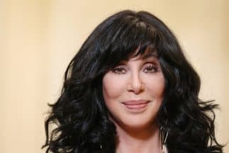 Salud de Cher empeora por virus que atacó sus riñones