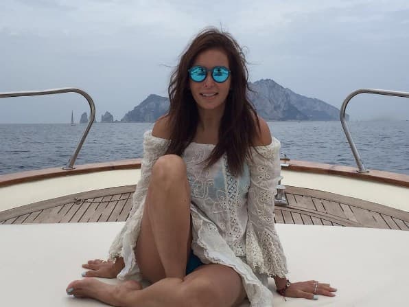 Giselle Blondet duerme de seis a ocho horas diarias. El descanso es la mejor receta para evitar las señales de cansancio y la pérdida de luminosidad de la piel.