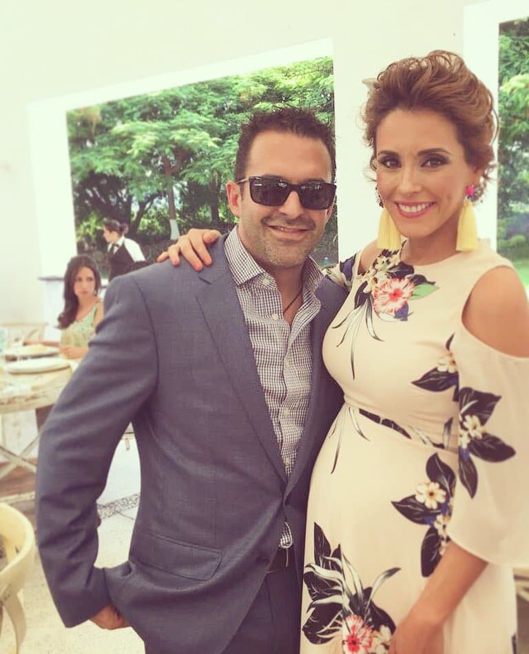 Es por eso que 4 años después del nacimiento de Emiliano y con 8 años de casados, la pareja decidió darle un hermanito a su primogénito.