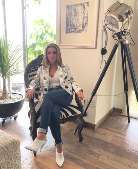 "Espero que 
<b><a href="https://www.univision.com/famosos/rocio-sanchez-azuara-manifiesta-el-luto-por-la-muerte-de-su-hija-con-una-cancion-flores-y-una-emotiva-promesa-fotos" target="_blank">sirva de inspiración</a></b> para todos, porque ella tenía muchas ganas de vivir y teníamos muchos planes", agregó Sánchez Azuara.