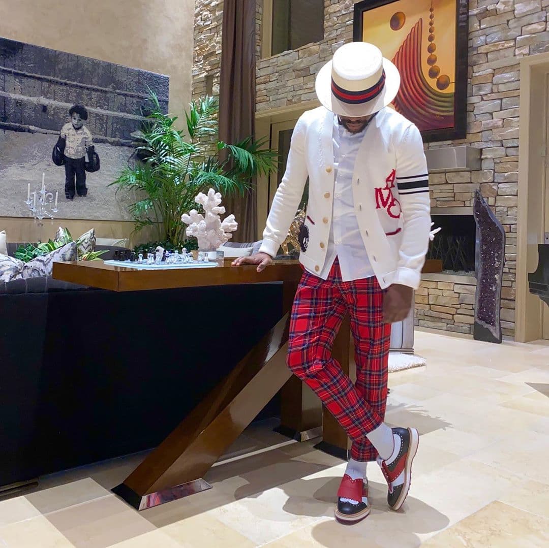 Todo listo para salir a bailar, clásico pero innnovador.