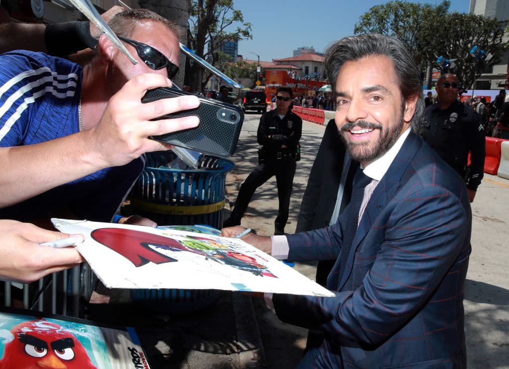 De acuerdo con algunos reportes de la prensa mexicana, tras aparecer vandalizada, la estatua fue retirada de la glorieta en que fue inaugurada frente al Hotel Elcano y aparentemente sería recolocada al interior de una discoteca del puerto.
<br>