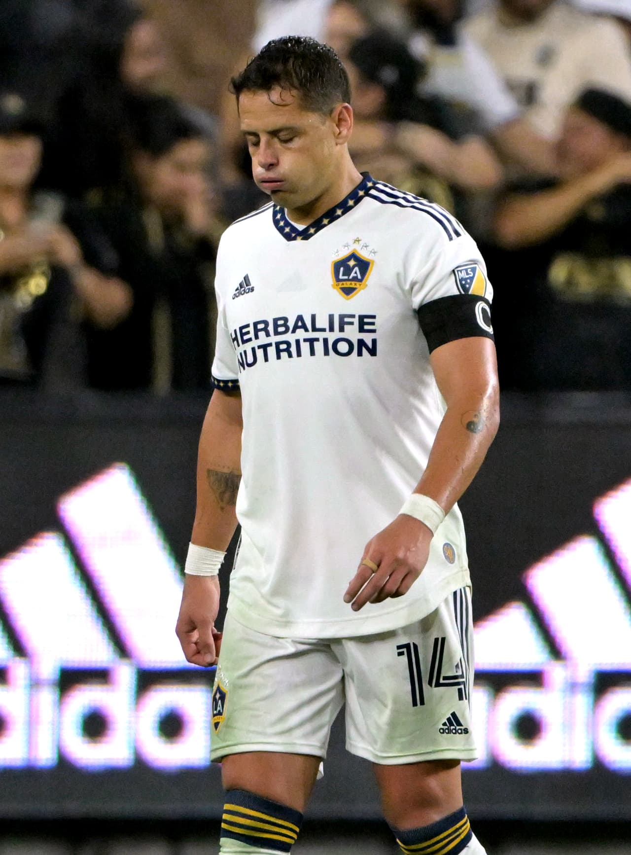 Las razones por las cuales el Galaxy de Chicharito cayó ante el LAFC de Vela
