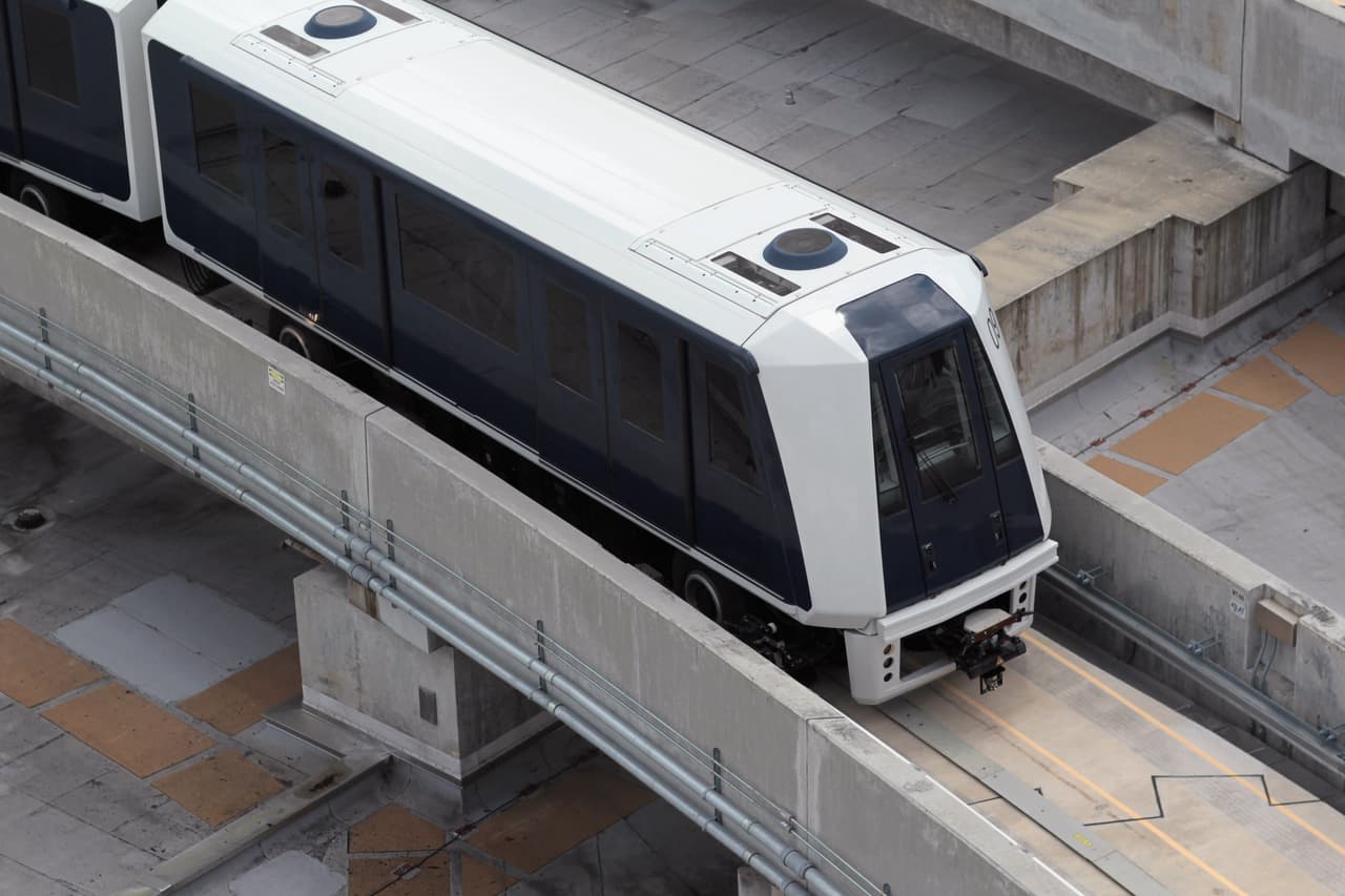 Se descarrila el 'Skytrain' del Aeropuerto Internacional de Miami