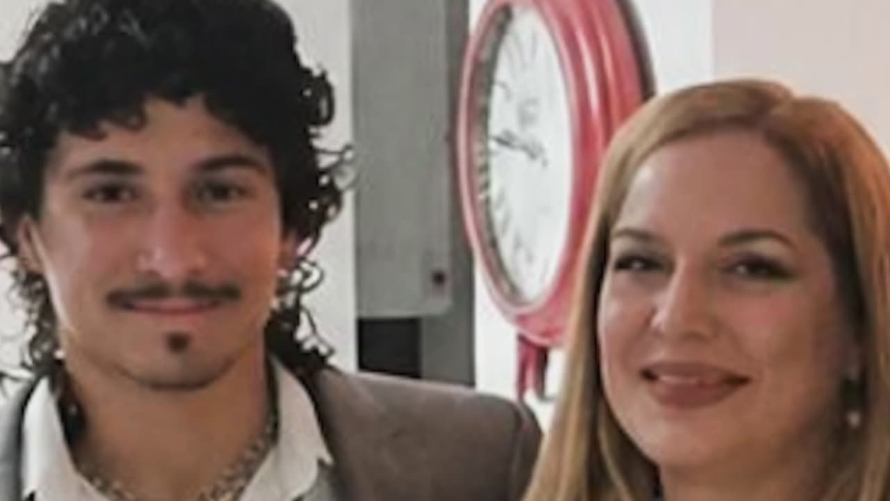 Cubano de Miami arrestado por ICE es hospitalizado y su madre exigen respuestas: "Estoy desesperada"