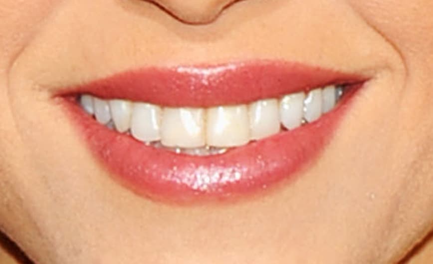 Estos hermosos labios tan seductores son de una belleza que canta divino y además está nominada.