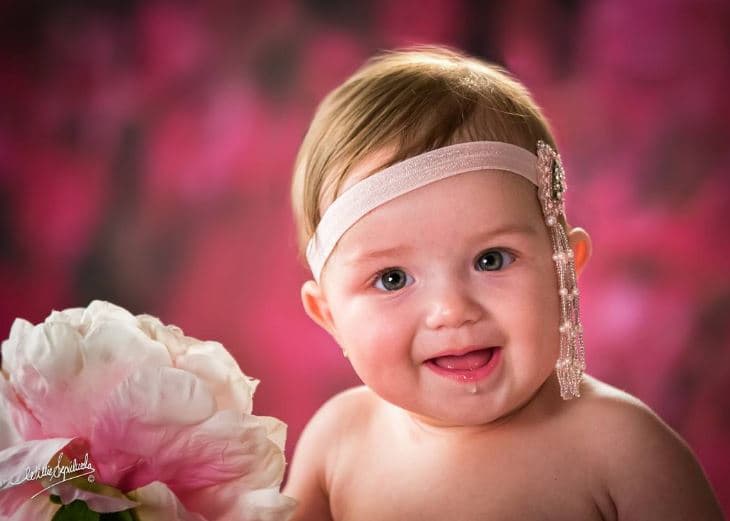 Todos los meses Gredmarie disfruta de hacerle photoshoots a Kamilia.