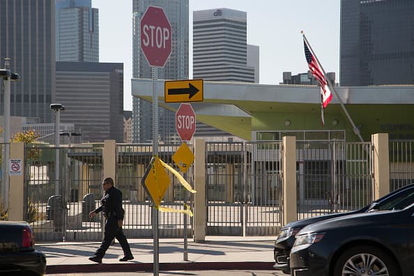 Después de la tragedia que se desató en San Bernardino, los funcionarios decidieron tomar todas las precauciones necesarias.