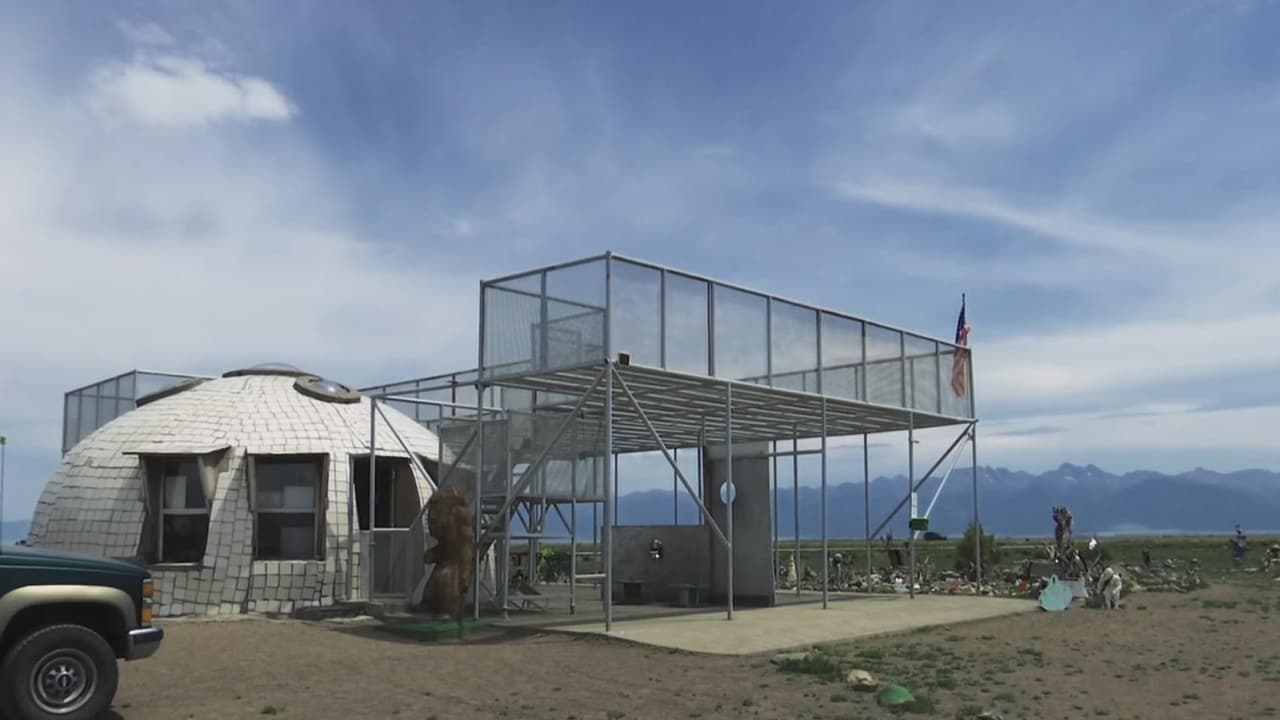 <b>En video: <b>Jardín de los extraterrestres: conoce este centro de peregrinación para los amantes de ovnis</b></b>
<br>
<br>El 'UFO watchtower' en Hooper, Colorado, es una plataforma de avistamiento de ovnis que se ha convertido en un centro de peregrinación para los que creen en estos seres. Su dueña asegura que en el lugar se han visto más de 200 avistamientos de extraterrestres.