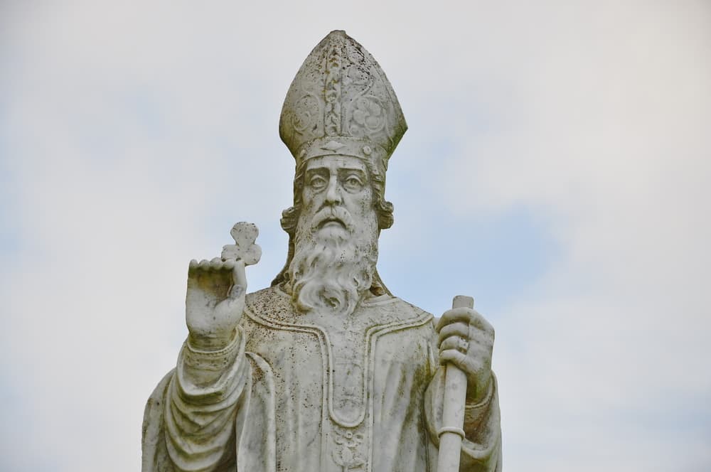 San Patricio marcó su vida no sólo por su propagación de la palabra de Dios en Irlanda, en tiempo récord, sino por su gran humildad, gentilidad y fama que fue creciendo a través de los siglos, siendo ahora una de las figuras más importantes de la religión y sobre todo, de Irlanda en sí.