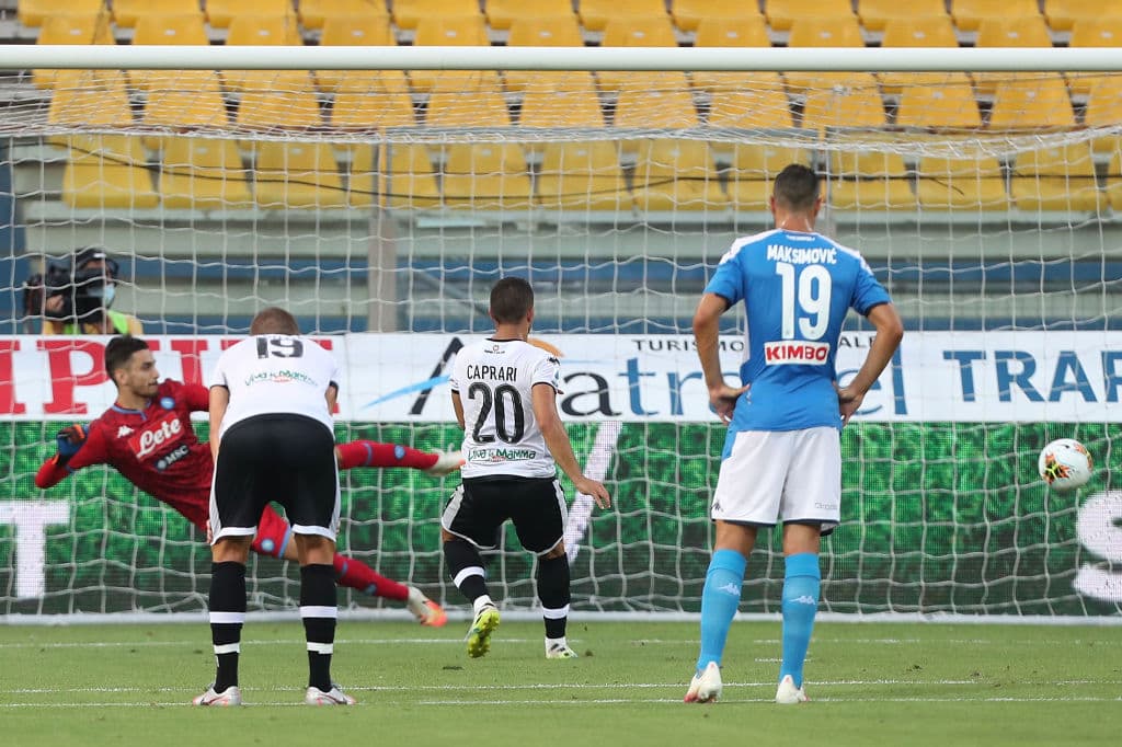 ‘Chucky’ y el Napoli cayeron ante Parma | Hirving Lozano jugó 85’ en la derrota 2-1 en la J35 de la Serie A.