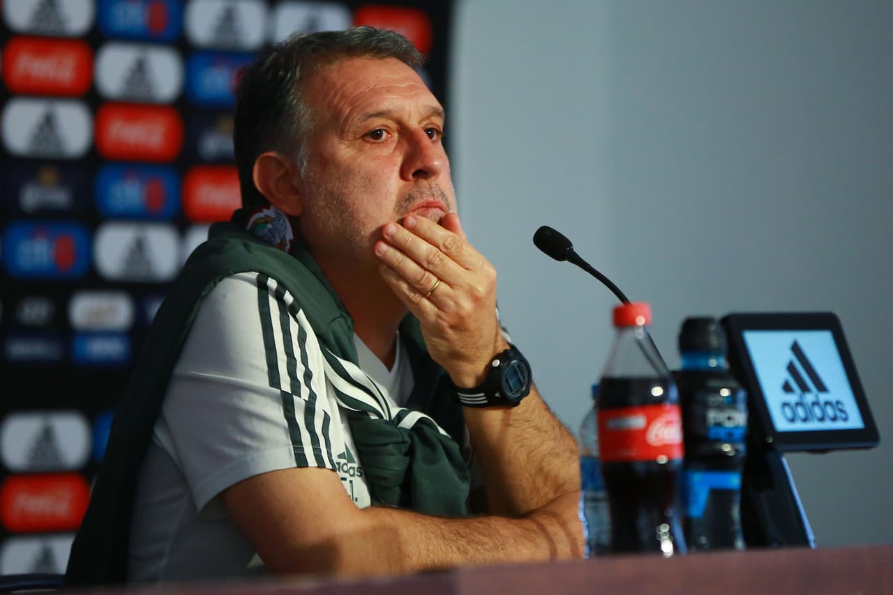 El estratega del Tri compareció ante los medios de comunicación por su listado de 29 elementos.