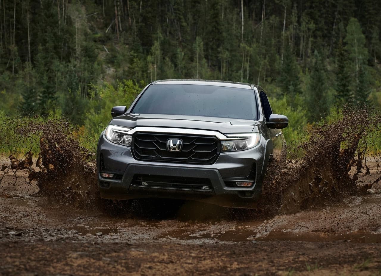 Pero para quienes deseen una Ridgeline con una apariencia más atrevida, Honda ha preparado un nuevo paquete estético desarrollado en colaboración con Honda Performance Development (HPD).