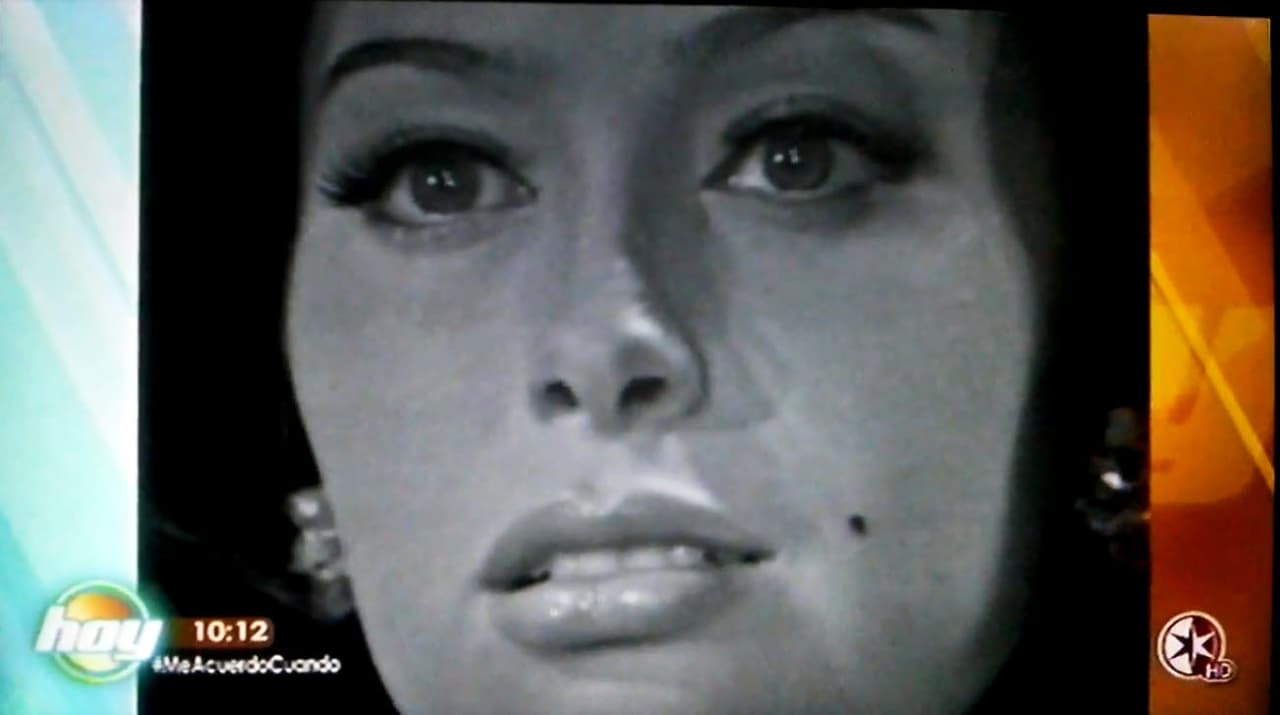 En aquella adaptación estuvo acompañada de Antonio Medellín (Alejandro), Irma Lozano (Maribel) y Carlos Fernández (César).