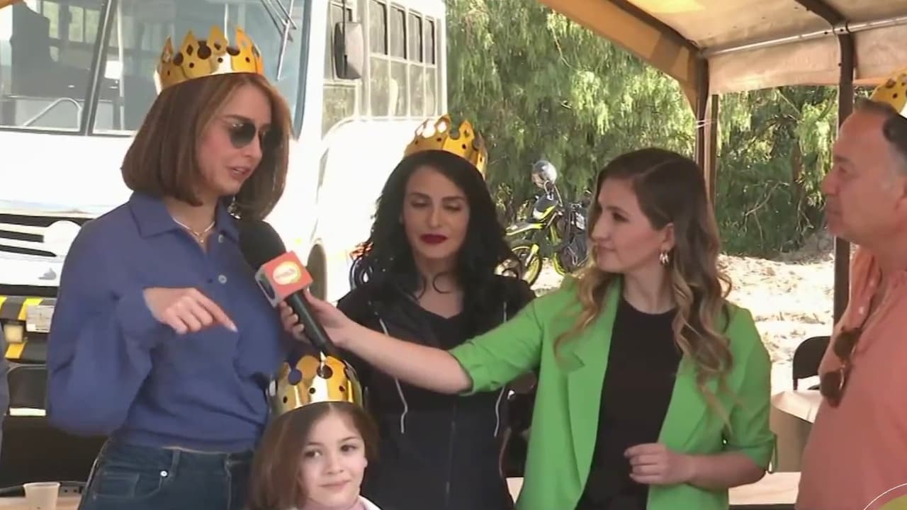 Susana González y el elenco de Mi Camino Es Amarte partieron la tradicional Rosca de Reyes