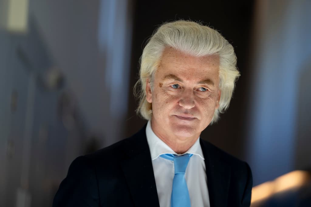 Quién es Geert Wilders, el “Trump holandés” que lidera la inesperada victoria de la extrema derecha en Países Bajos