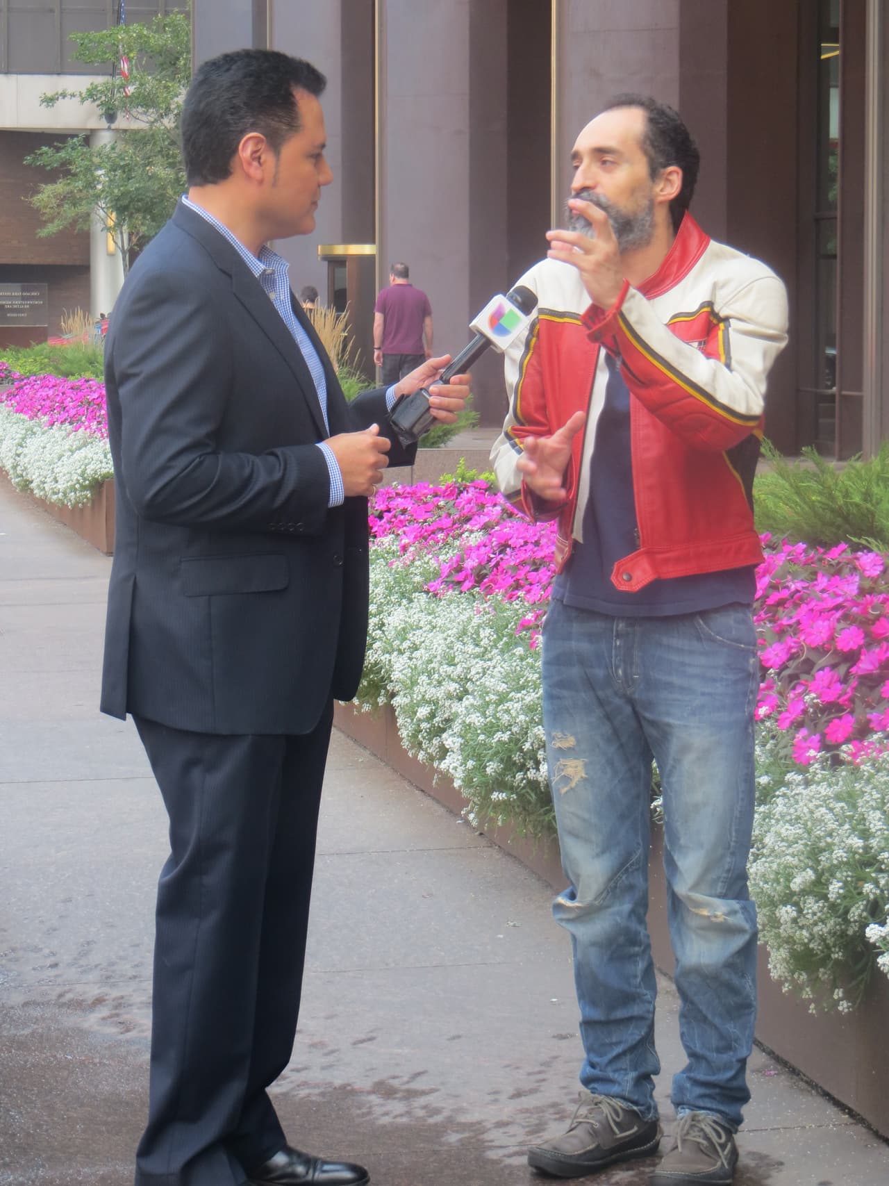 El actor se mostró sumamente amable y platicó de todo.