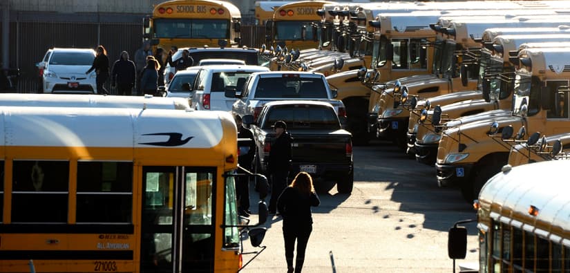 Las escuelas del distrito de Los Ángeles reabrirán el miércoles