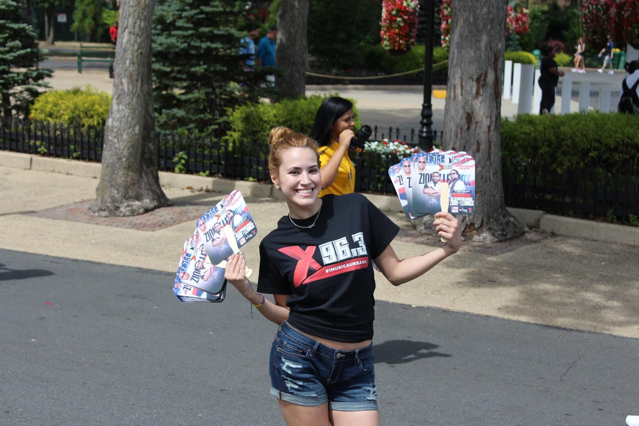 El equipo de La X recibió con mucha energía a la fanaticada.
