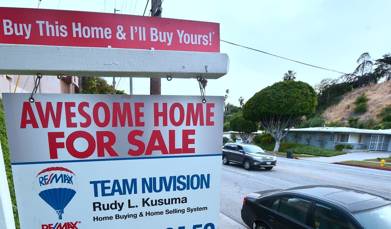 El nuevo reporte sobre el estado inmobiliario actual de la Organización de Bienes y Raíces de San Antonio revela que los precios de las casas continúan imparable.